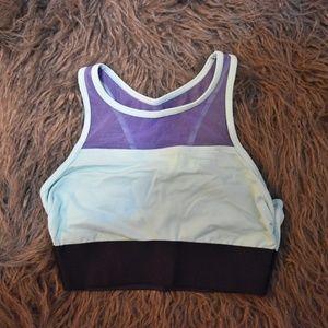 NWOT: Aerie High-Neck Sports Bra